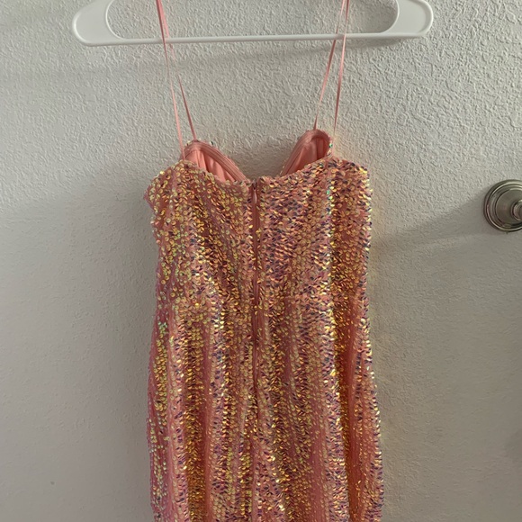 Pink romper - Picture 2 of 4